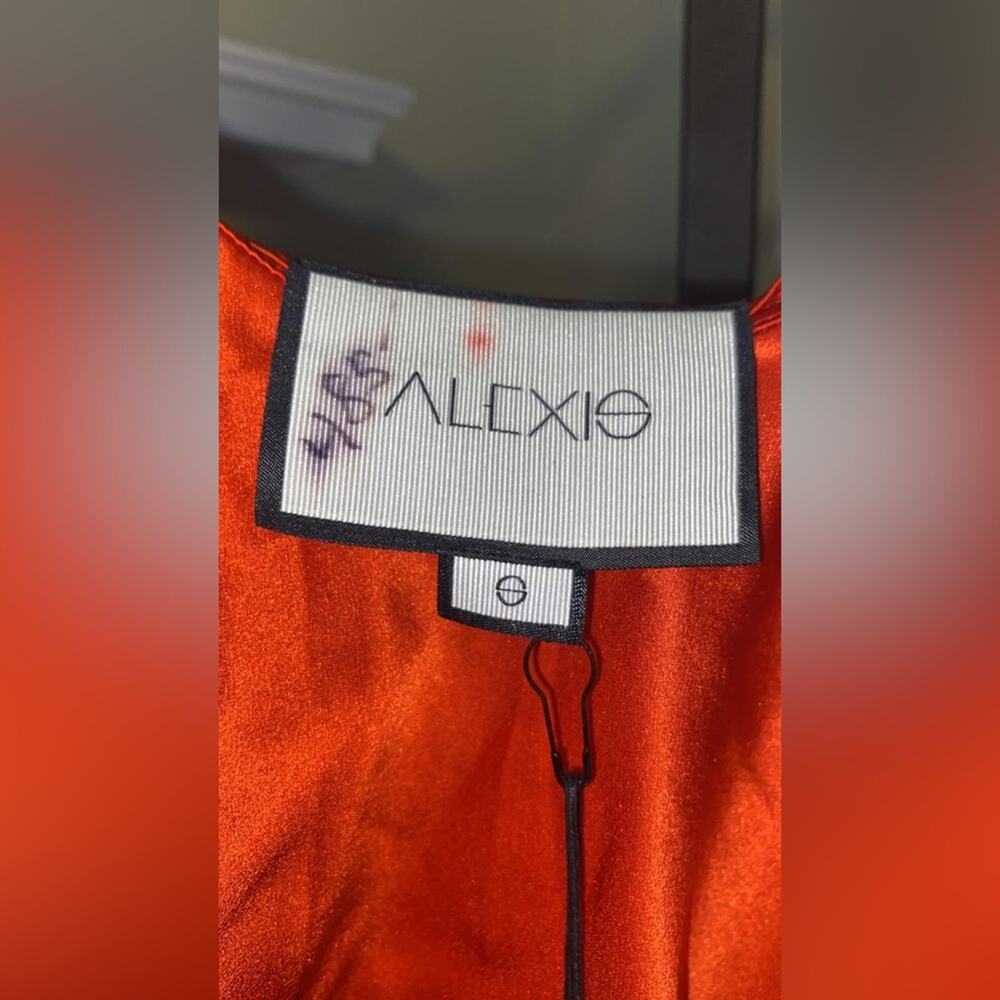 ALEXIS AUSTYN IRREGULAR DRESS - Picture 10 of 11